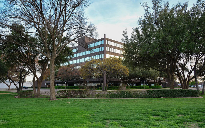 3223 S Loop 289, Lubbock Image 6