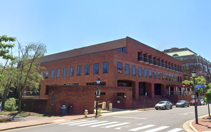 211 N Union St, Alexandria Image 6