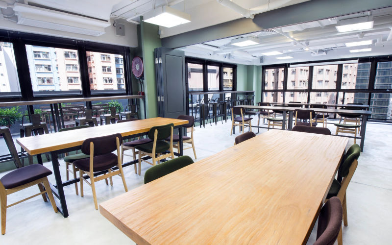 12 Queen's Road West, Sheung Wan Image 2