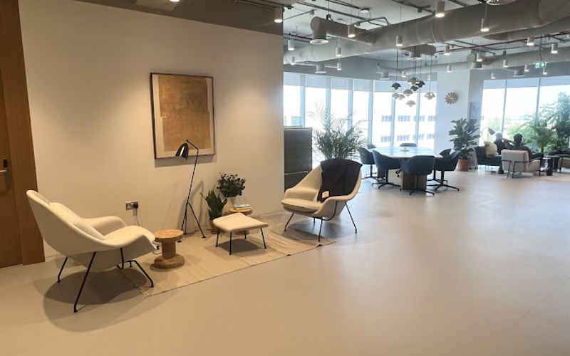 11 17th St - Umm Ramool, Commercity Image 5