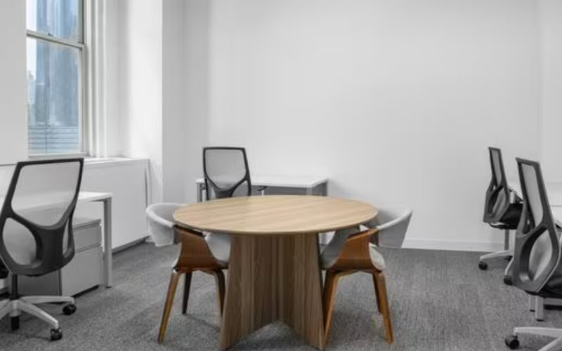 3220 Feathergrass Ct, Austin, 50 DESKS 3220 Feathergrass Ct, Austin Image 1