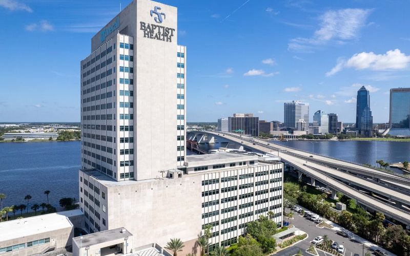 841 Prudential Drive, Jacksonville Image 8