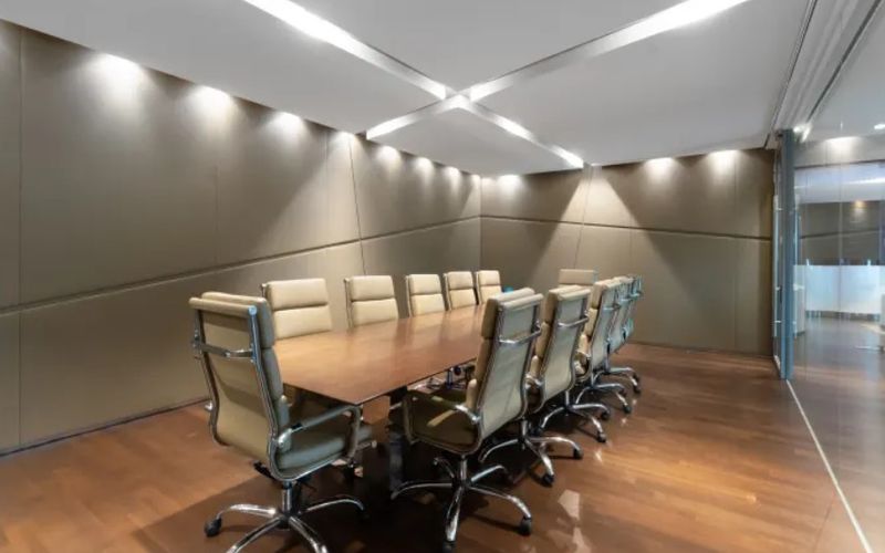 44 Bearfoot Rd, Northborough Image 4