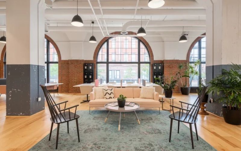 455 King Street West, Sherbrooke Image 4