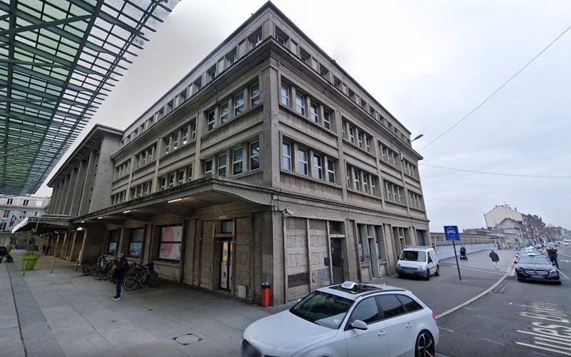 47 Place Alphonse Fiquet, Amiens Image 7