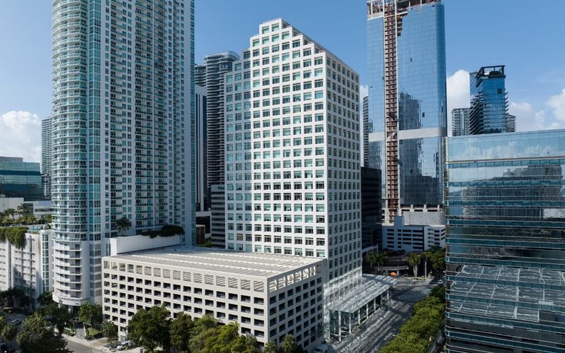 801 Brickell Avenue, Miami Image 7