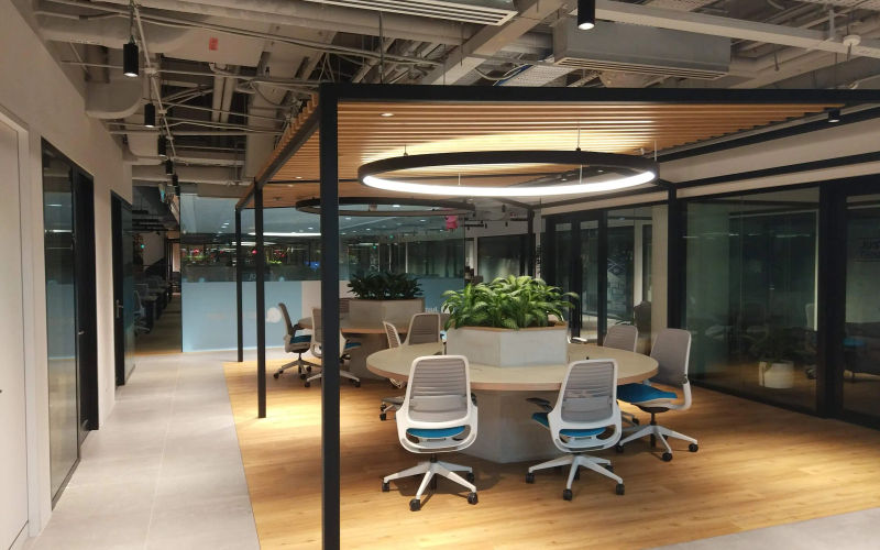 6 Raffles Boulevard, Singapore Image 1