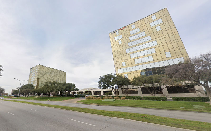 1341 W Mockingbird Lane, Dallas Image 8