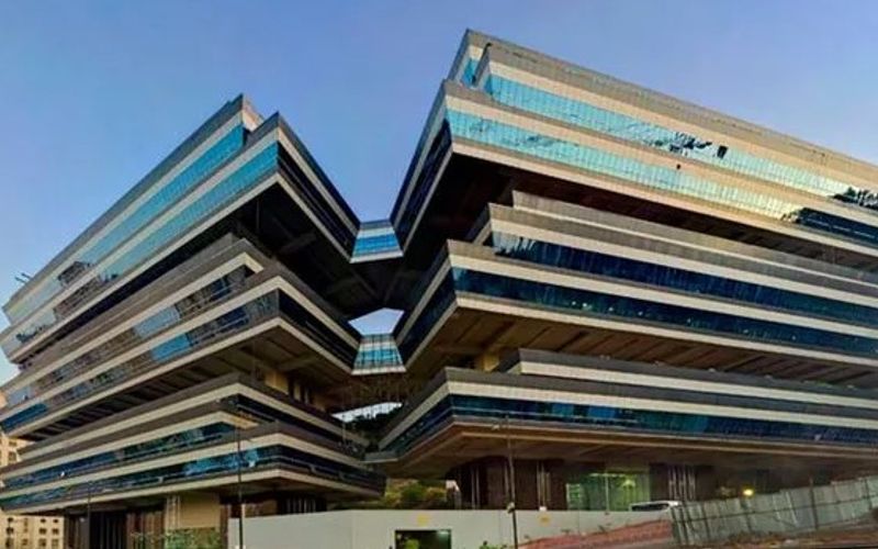 Wing-b Supreme Business Park 27, Mumbai Image 1