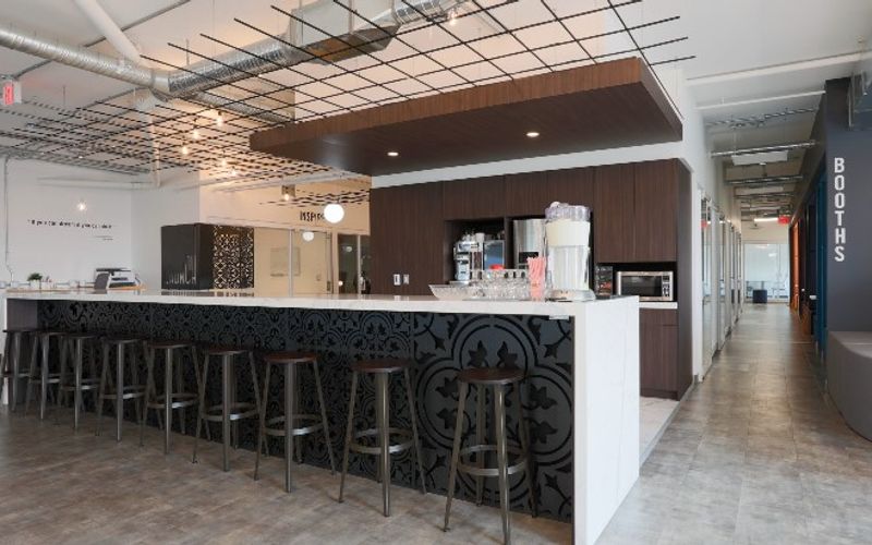 167 Lombard Ave, Winnipeg Image 7