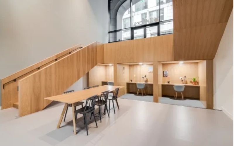 2611 S Clark Street, Arlington Image 2