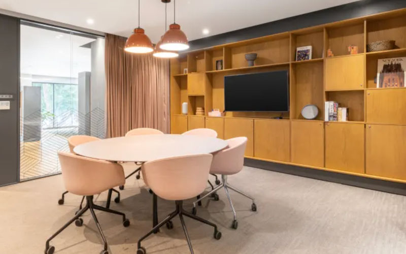 206 N Randolph St, Champaign Image 1