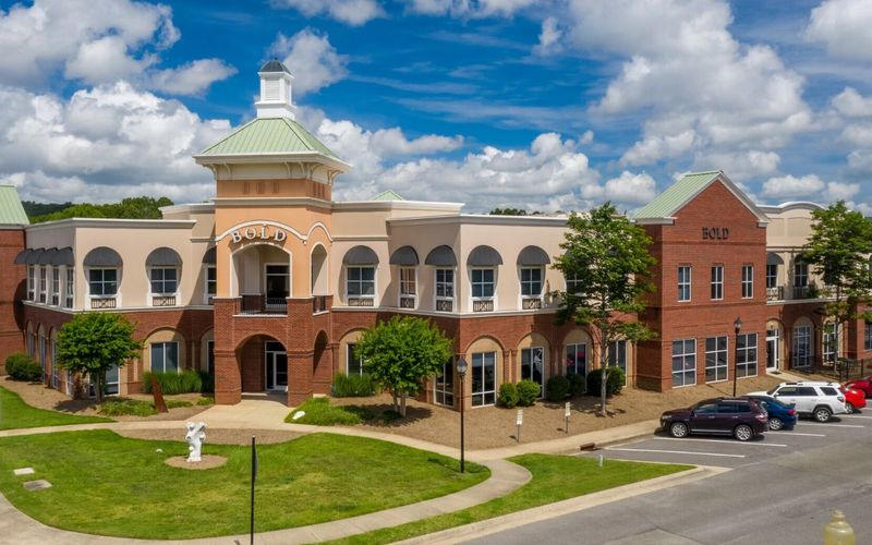 50101 Governors Drive, Chapel Hill Image 6