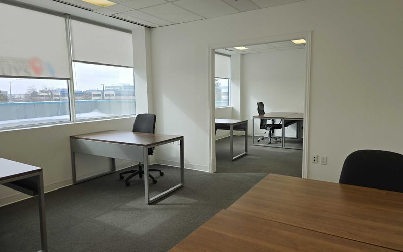 2800 Skymark Ave, Mississauga Image 1