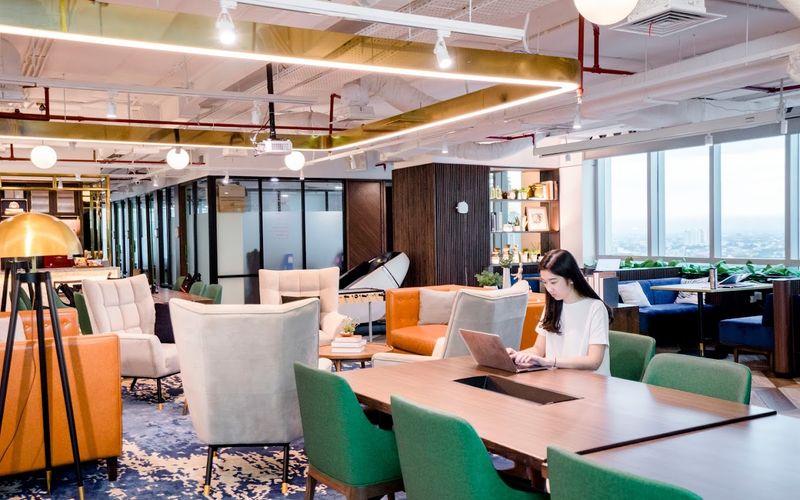 19 Jl Asia Afrika, Senayan Central Jakarta Image 3