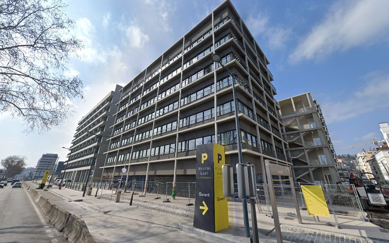 42 Quai Perrache, Lyon Image 8