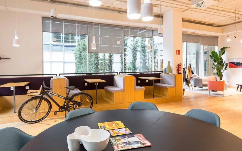 939 Granville St, Vancouver Image 4