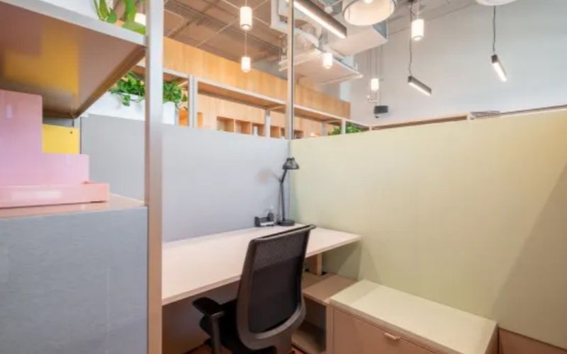 500 W Silver Spring Drive, Glendale Image 4