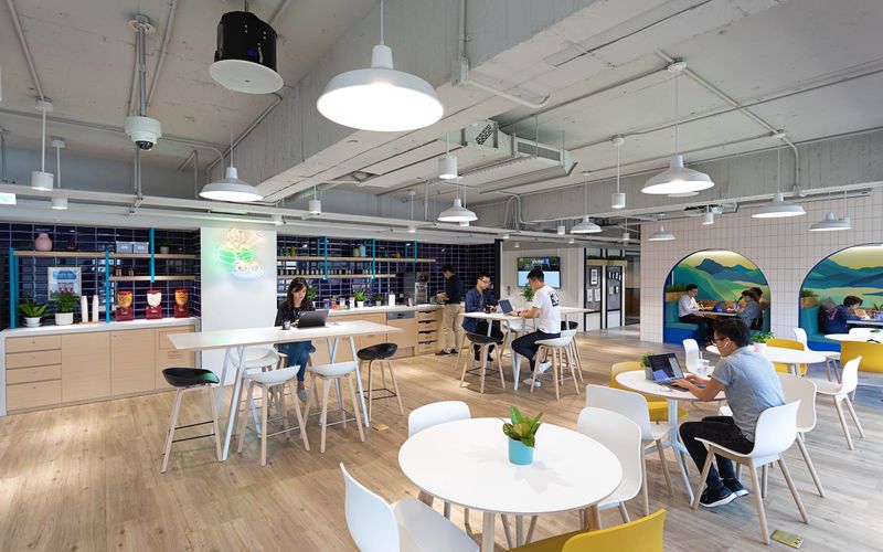 No. 156 Sec 3 Minsheng E Rd, Songshan Dist Image 3