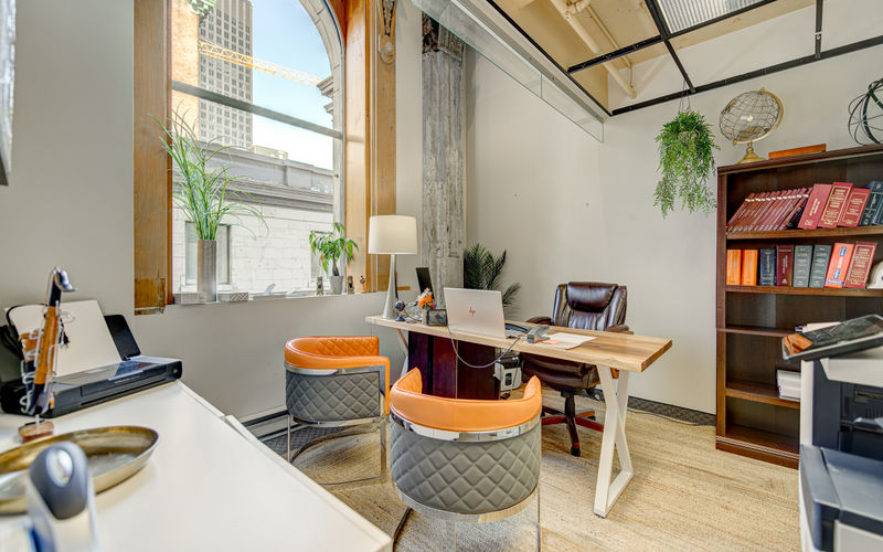 204 Rue Du Saint-sacrement, Montréal Image 1