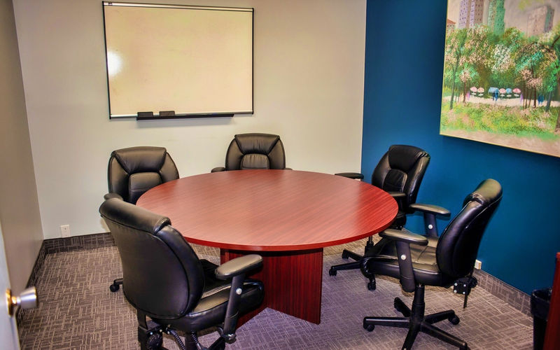 6600 Trans-canada Hwy, Pointe-claire Image 2