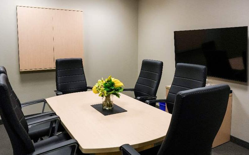 100 King St W, Toronto Image 4