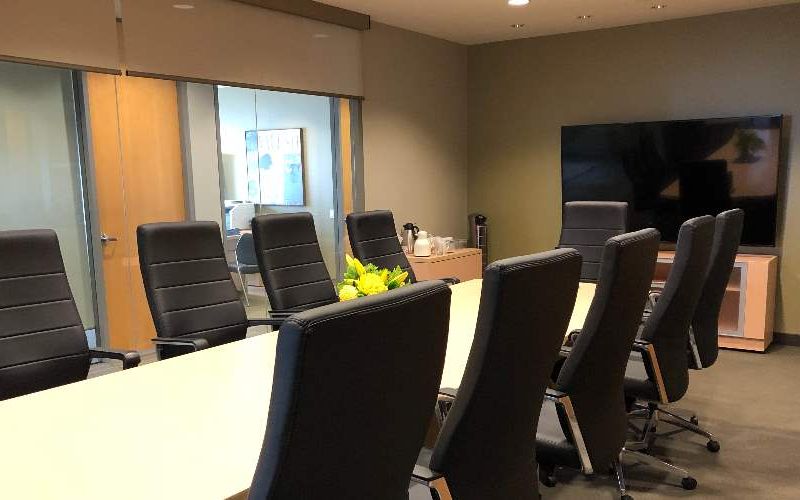 100 King St W, Toronto Image 3