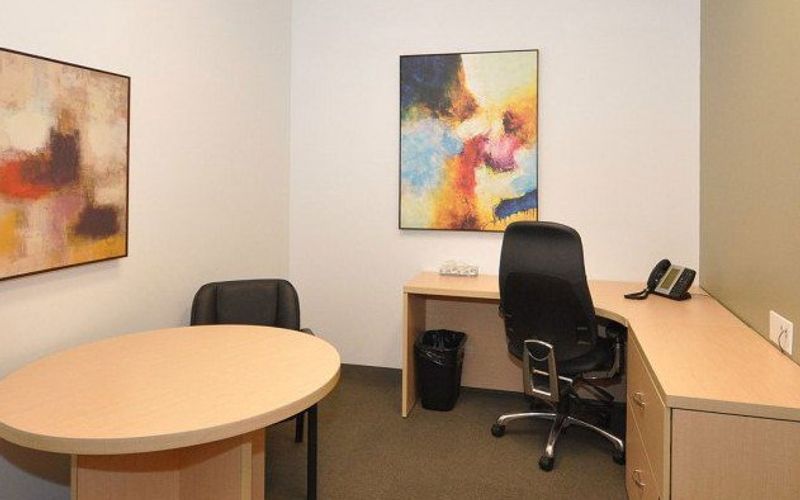 2275 Upper Middle Rd E, Oakville Image 2