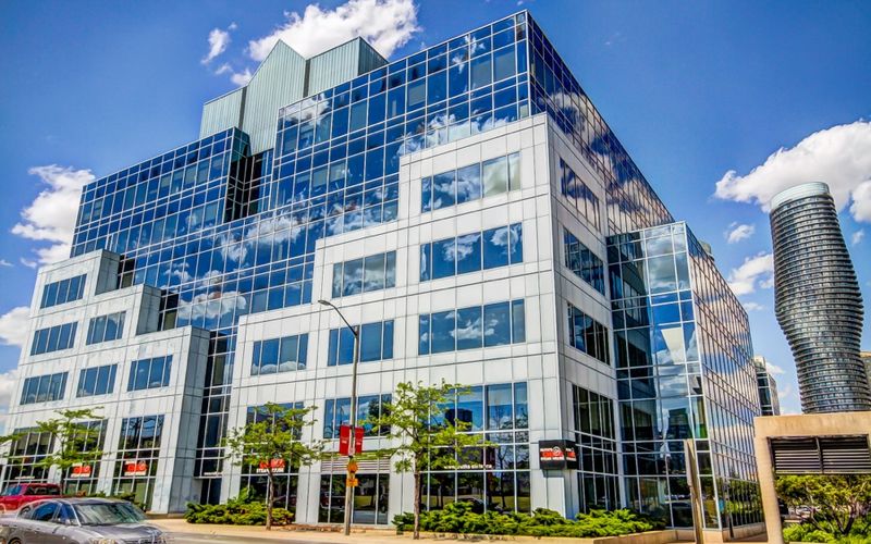 77 City Centre Drive East Tower, Mississauga Image 11