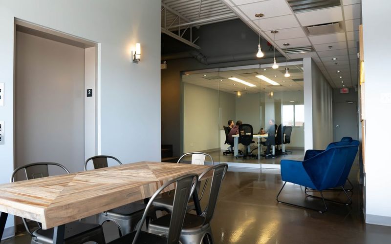 2327 Boul Du Versant-nord, Québec Image 1