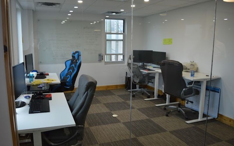 261 Montréal Rd, Vanier Image 2