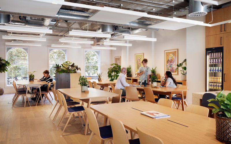 8-10 Grosvenor Gardens, Greater London Image 8