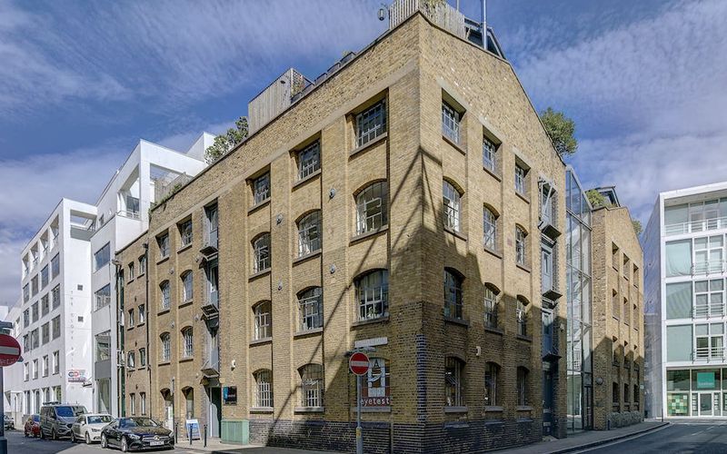 6 Maguire Street, Greater London, 15 DESKS 6 Maguire Street, Greater London Image 1