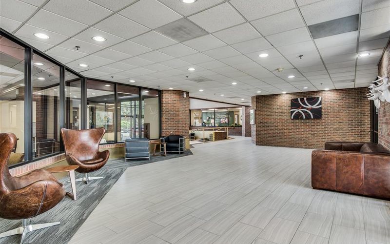 1801 N Hampton Road, Desoto Image 5