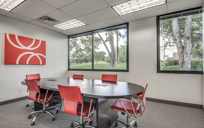 9550 Forest Ln, Dallas Image 4