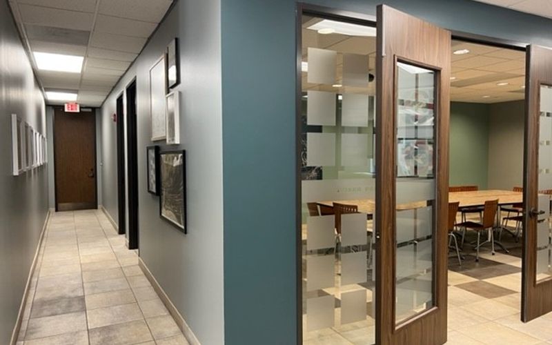 720 North Post Oak Road, Houston Image 4