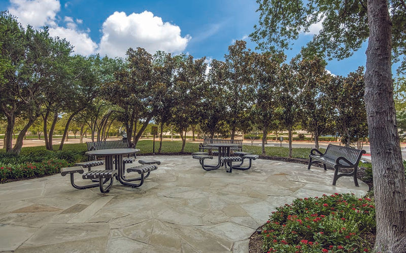 101 East Park Boulevard, Plano Image 4