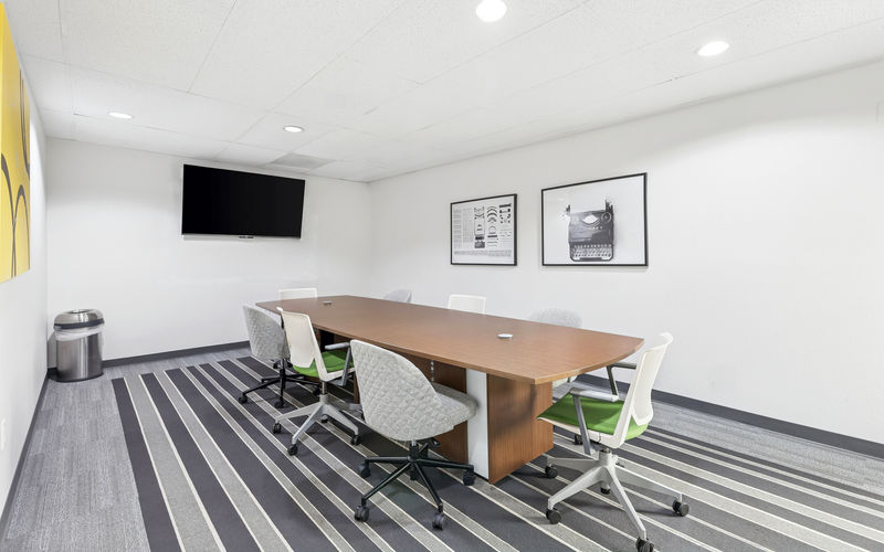 14201-14291 E 4th Avenue, Aurora Image 2