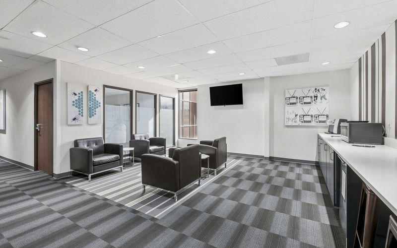 14201-14291 E 4th Avenue, Aurora Image 3