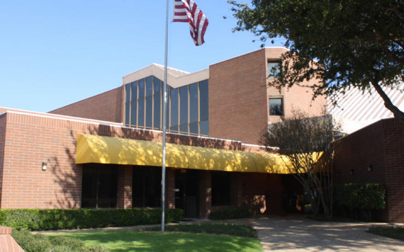 8204 Elmbrook Dr, Dallas Image 10