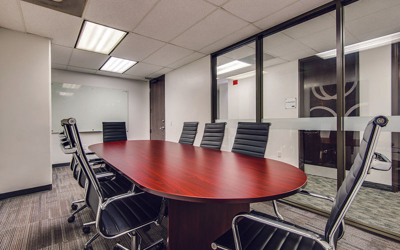 8035 E R L Thornton Fwy, Dallas Image 3