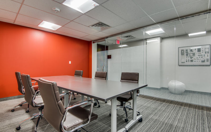 8035 E R L Thornton Fwy, Dallas Image 2