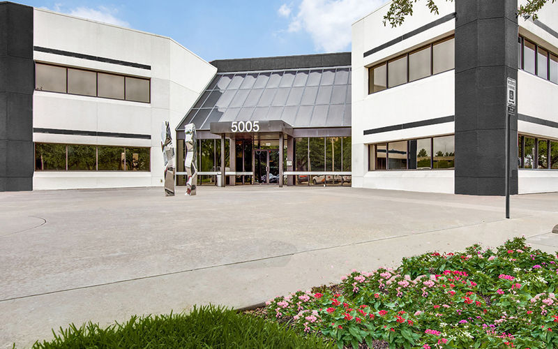 5005 W Royal Ln, Irving Image 7