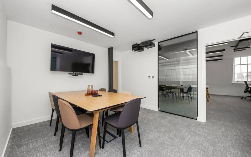 15 King Street, St James's Image 8