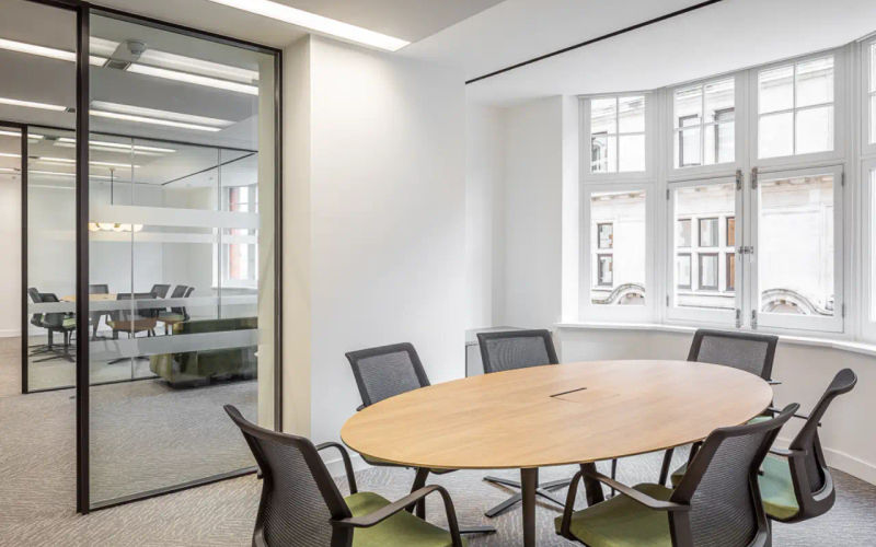 25 Bury Street, St James's Image 1