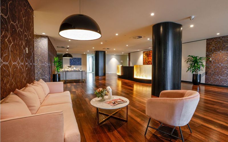 1341 Dandenong Road, Chadstone Image 1