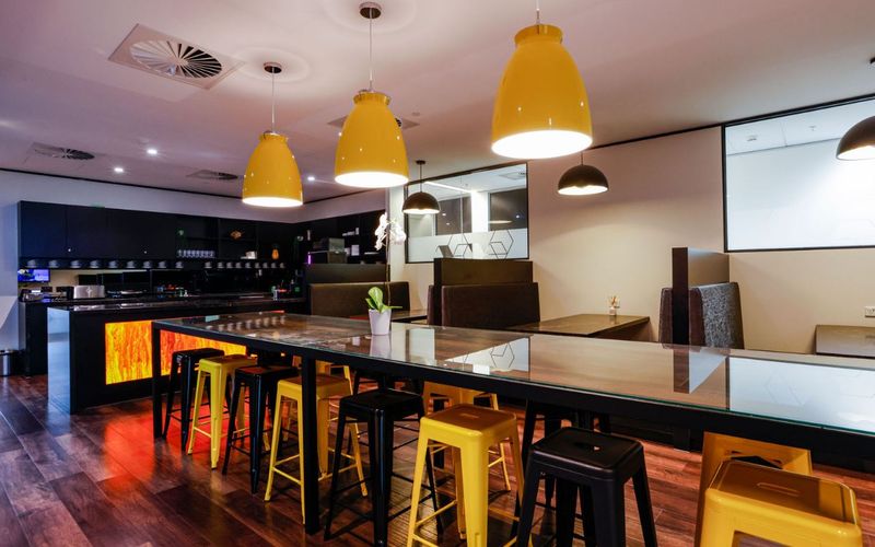 1341 Dandenong Road, Chadstone Image 2