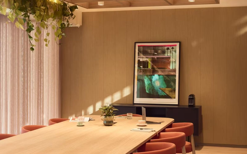 110 Southwark Street, Greater London Image 4