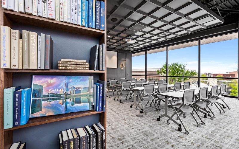 5752 Grandscape Blvd, The Colony Image 3