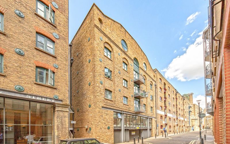 17 Mill Street, London, 40 DESKS 17 Mill Street, London Image 1